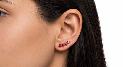 Brinco Ear Cuff Anatômico com Zircônias Facetadas