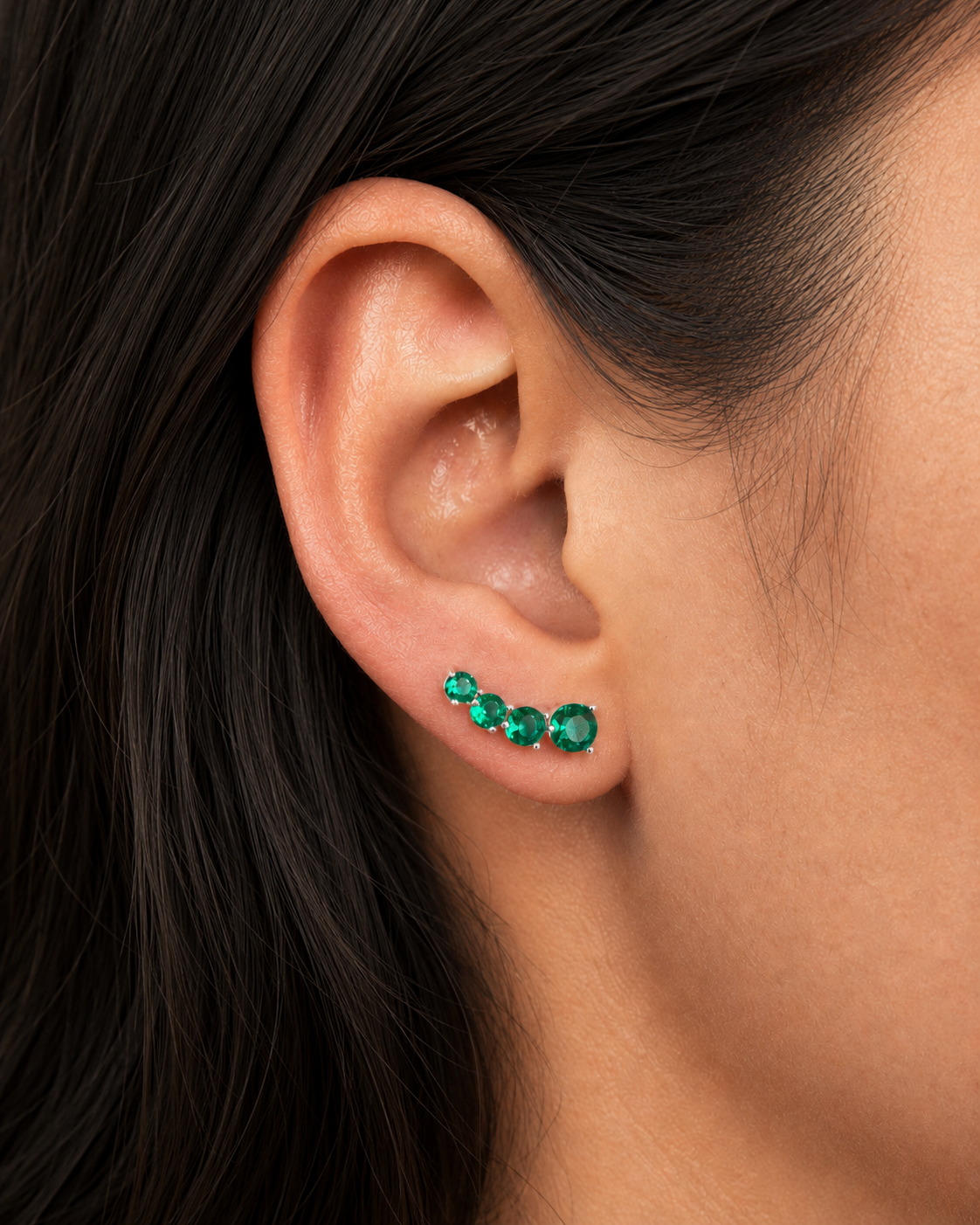 Brinco Ear Cuff Anatômico com Zircônias Facetadas