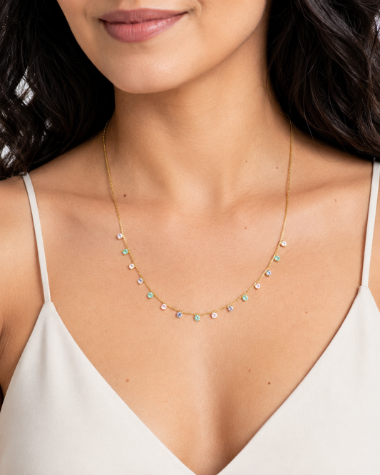 Colar Gargantilha Delicada com Mini Zircônias Coloridas