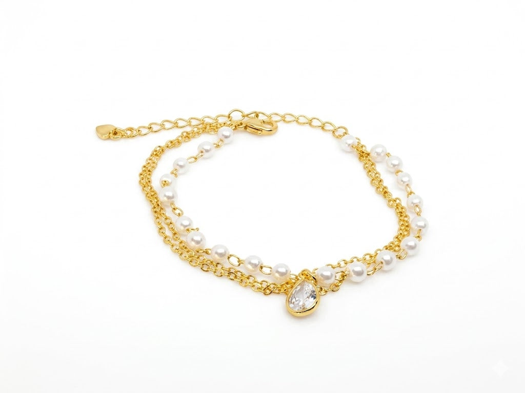 Pulseira Dupla com Pérolas e Pingente Gota Cravejada